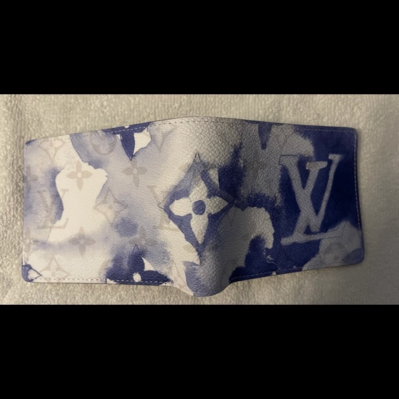 Watercolor Blue Monogram by Virgil Abloh - Picture 8 of 10
